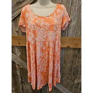 Torrid size 00 babydoll criss cross back floral peach color tunic (M /L) casual